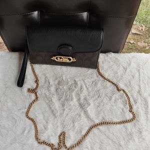 Coach jade chain crossbody purse